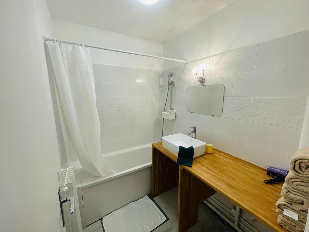 Appartement Bastille - Voltaire - Saint Paul - Centre De Paris - 5 Pers المظهر الخارجي الصورة